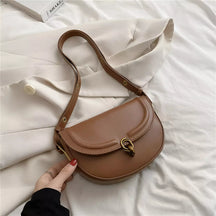 Bolsa Transversal Ulisses Alto Padrão - Shoulder Bag Retro | Couro de Qualidade
